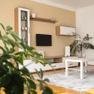 https://apartments-marina-sveti-filip-i-jakov.hotelinzadar.com