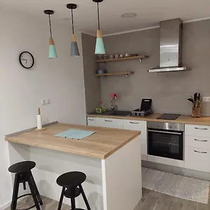 https://nice-and-modern-apartment-bruna.splithotels.org